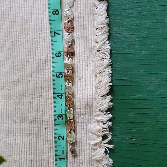 Silver and copper hammered detail link braclet - Picture 3 of 5